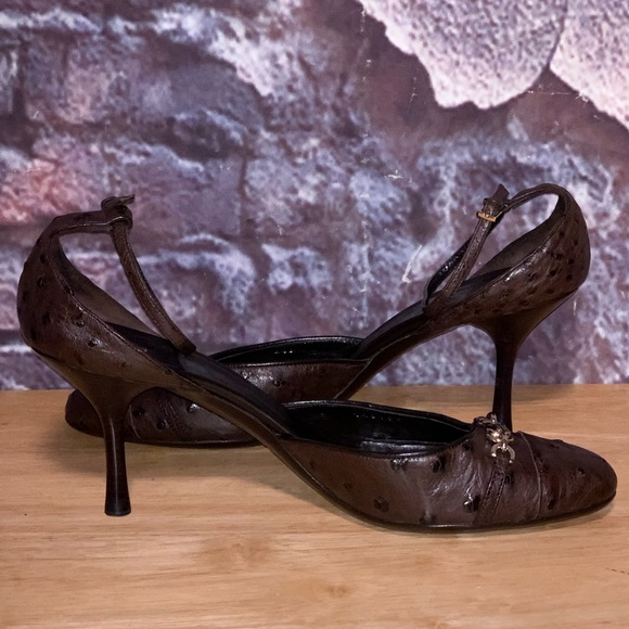 SOLD*** Gucci Horsebit Chocolate Brown Leather Kitten Heels Pumps Size 8.5B - Picture 3 of 13
